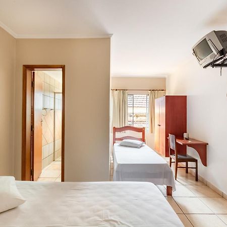 Oyo Hotel Vila Rica, Ribeirao Preto Ngoại thất bức ảnh