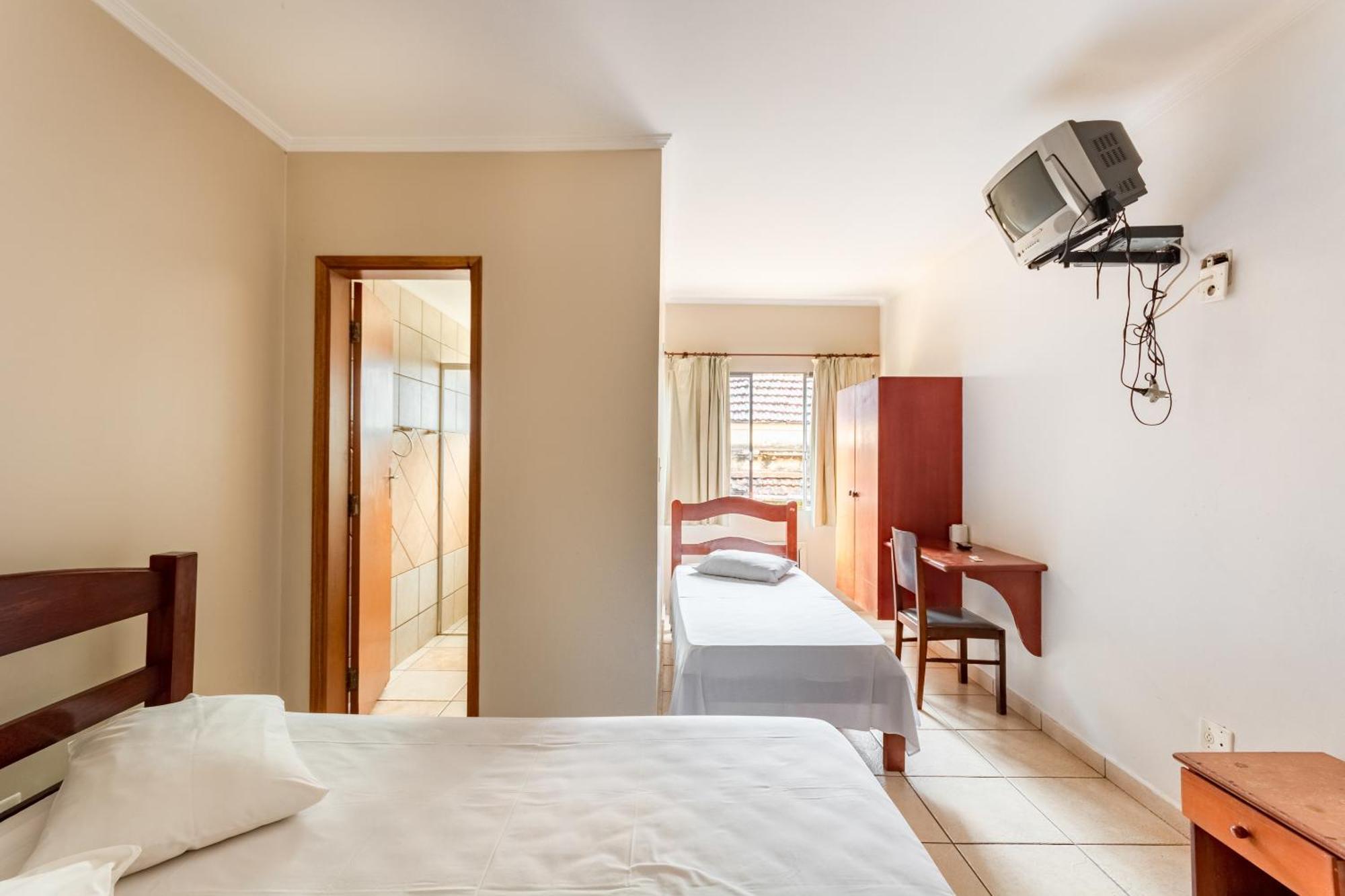 Oyo Hotel Vila Rica, Ribeirao Preto Ngoại thất bức ảnh